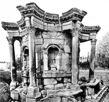 Круглый храм Венеры, г. Баальбек (Гелиополь), Сирия 